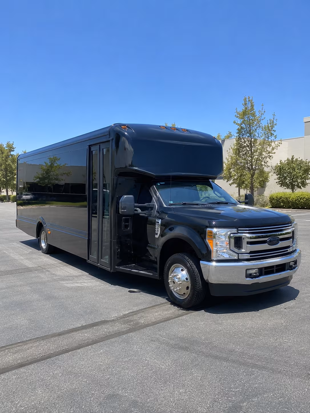 Ontario Prom & Homecoming Transportation group transportation