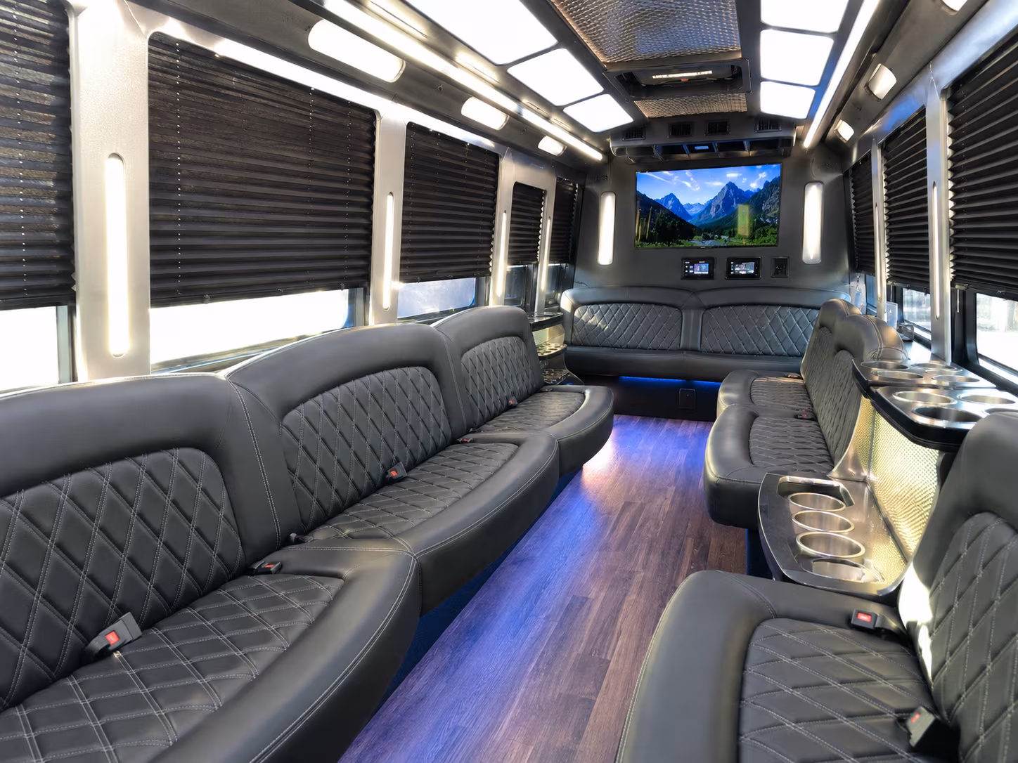 Ontario Winery Tour & Pub Crawl Transportation party bus exterior