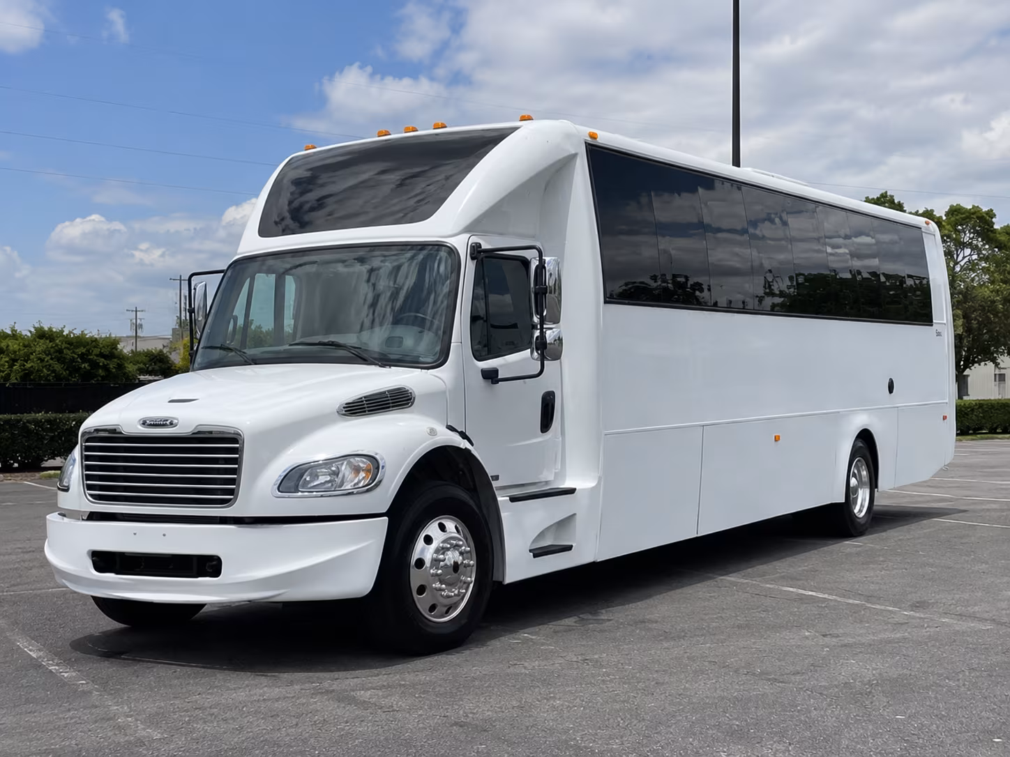 Rancho Cucamonga Winery Tour & Pub Crawl Transportation