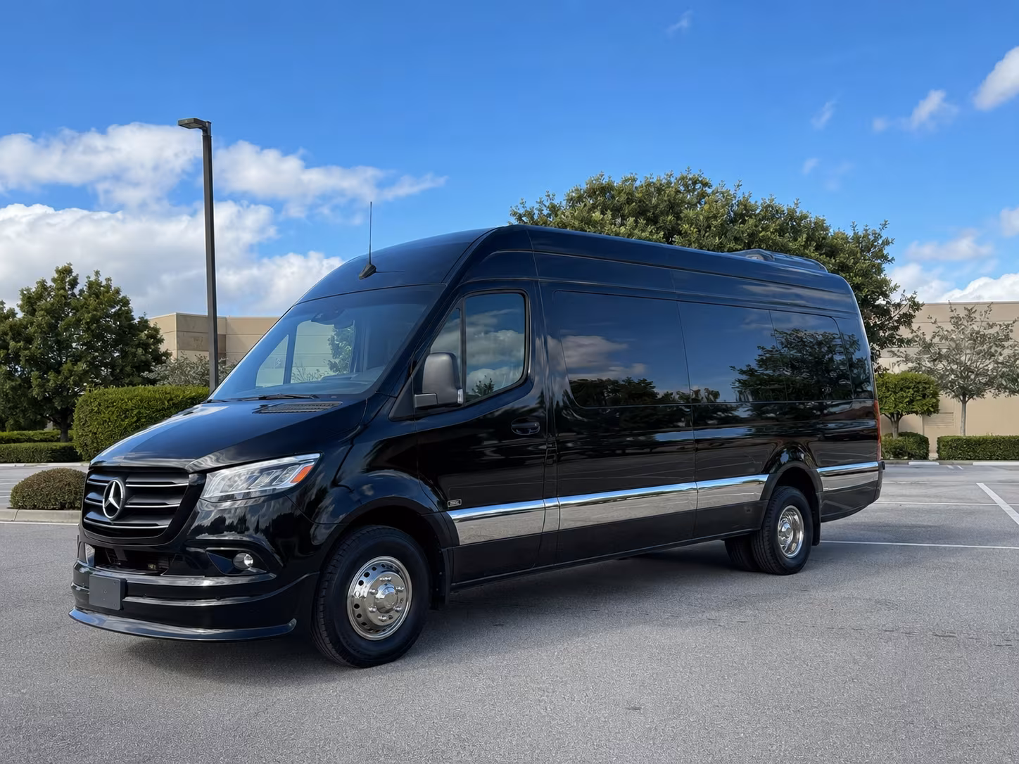 Rialto Airport Shuttles & Transportation