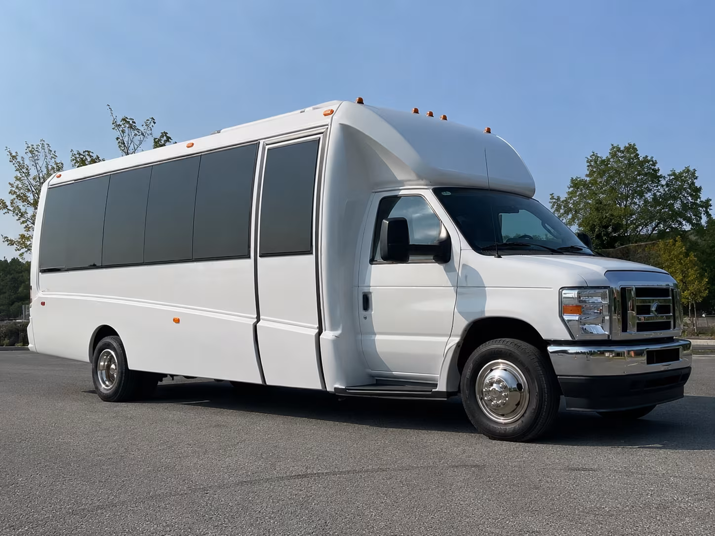 San Bernardino Winery Tour & Pub Crawl Transportation